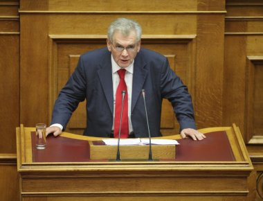 Δ. Παπαγγελόπουλος: «Στην υπόθεση Παπαντωνίου η δικαιοσύνη εκτός από μαντήλι στα μάτια πρόσθεσε και ωτοασπίδες»